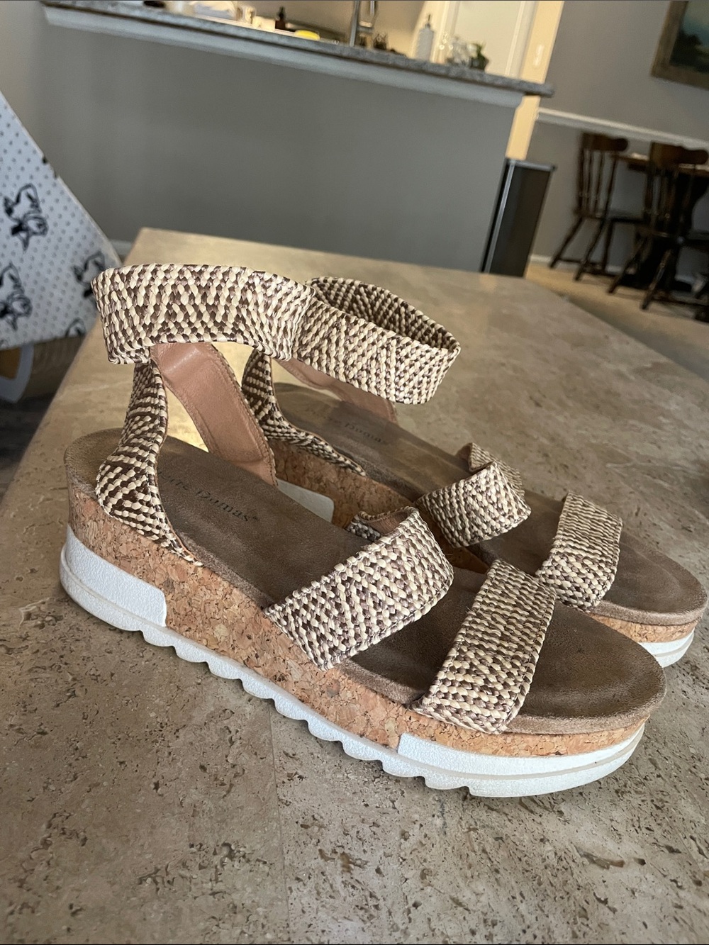 PLATFORM SANDALS